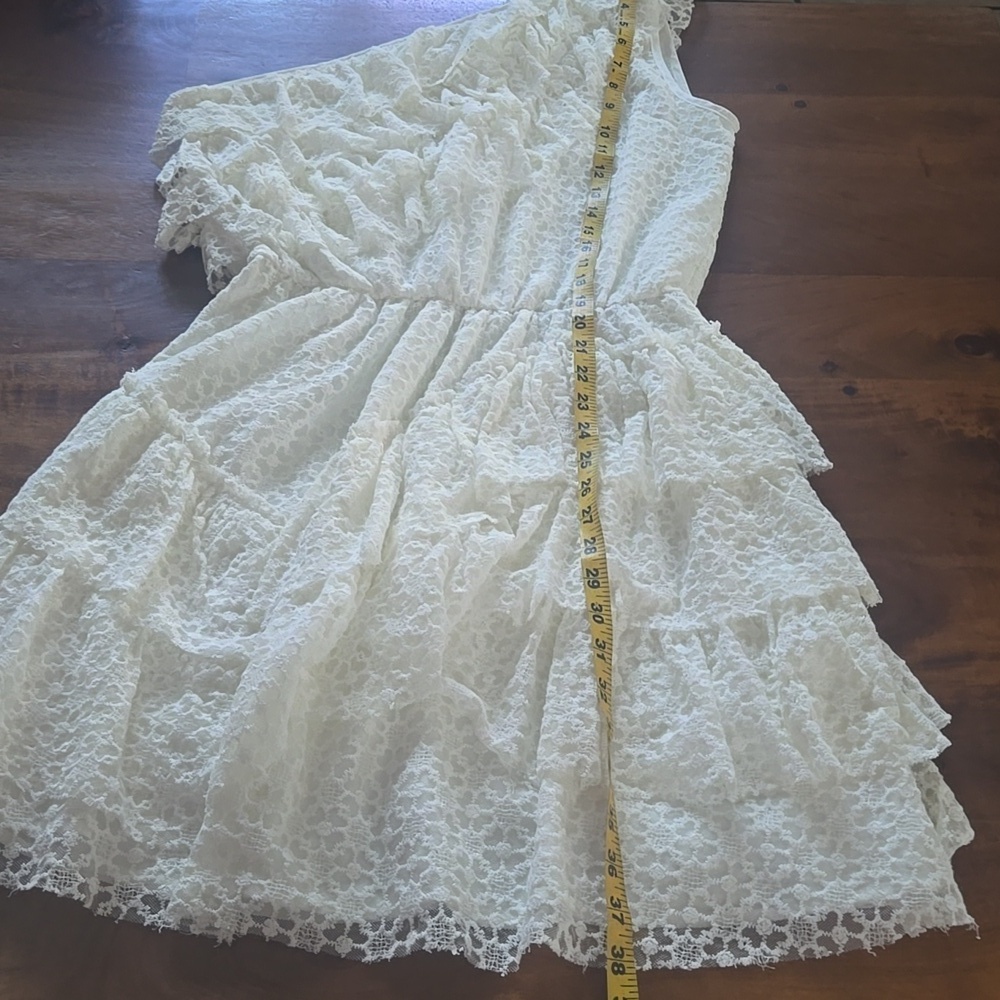 Chelsea & Violet One Shoulder White Tiered Lace Fit And Flare Mini Dress Large - Picture 9 of 11